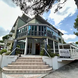 Rivaverde Apartmanhotel